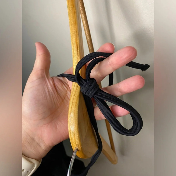 NWOT Abercrombie Cutout Black One Piece Swimsuit - Picture 7 of 9